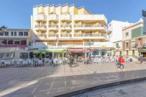 Puerta del Sol TRM only adults Aparts, Torremolinos